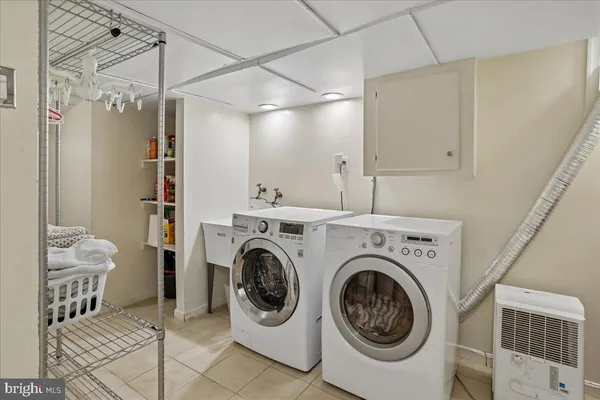 $8,000 | 139 Hesketh Street, Chevy Chase, MD 20815