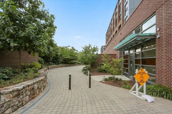 $8,000 | 139 Hesketh Street, Chevy Chase, MD 20815