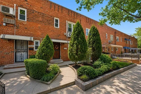 $799,000 | 2533 Mill Avenue | Mill Basin