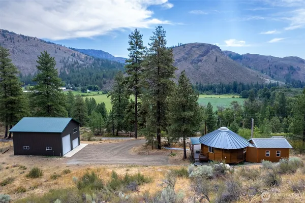 $475,000 | 599 West Chewuch Road, Winthrop, WA 98862