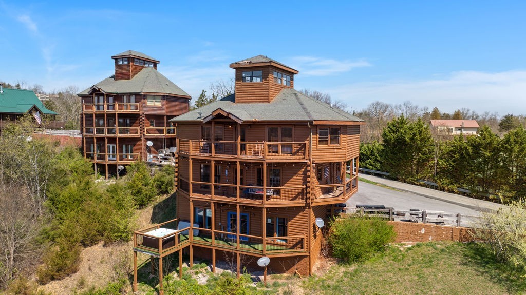 2083 Kerr Road Sevierville, TN 37876 - Photo 3 of 42 Gallery Image 3