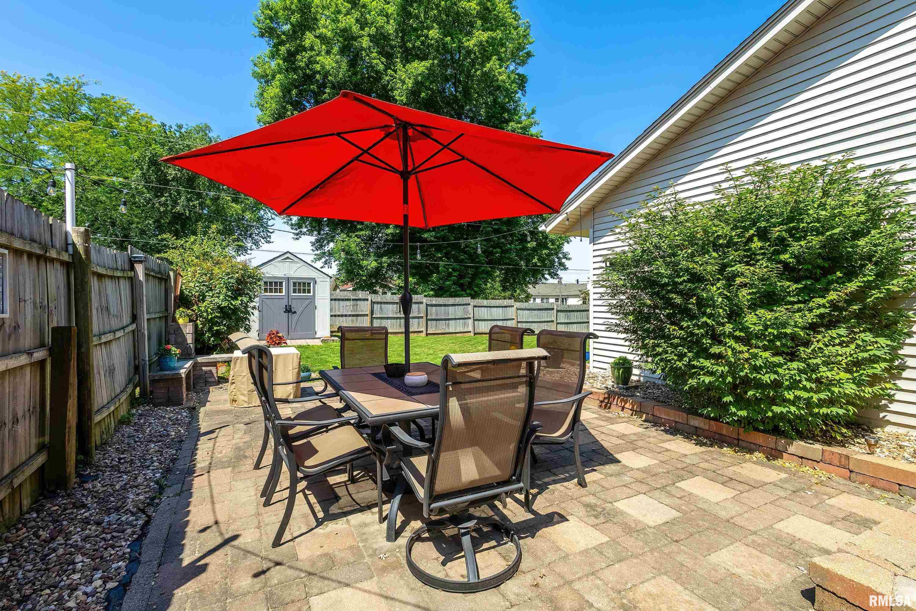 5518 Oakbrook Road Davenport, IA 52806 - Photo 29 of 35 Gallery Image 29