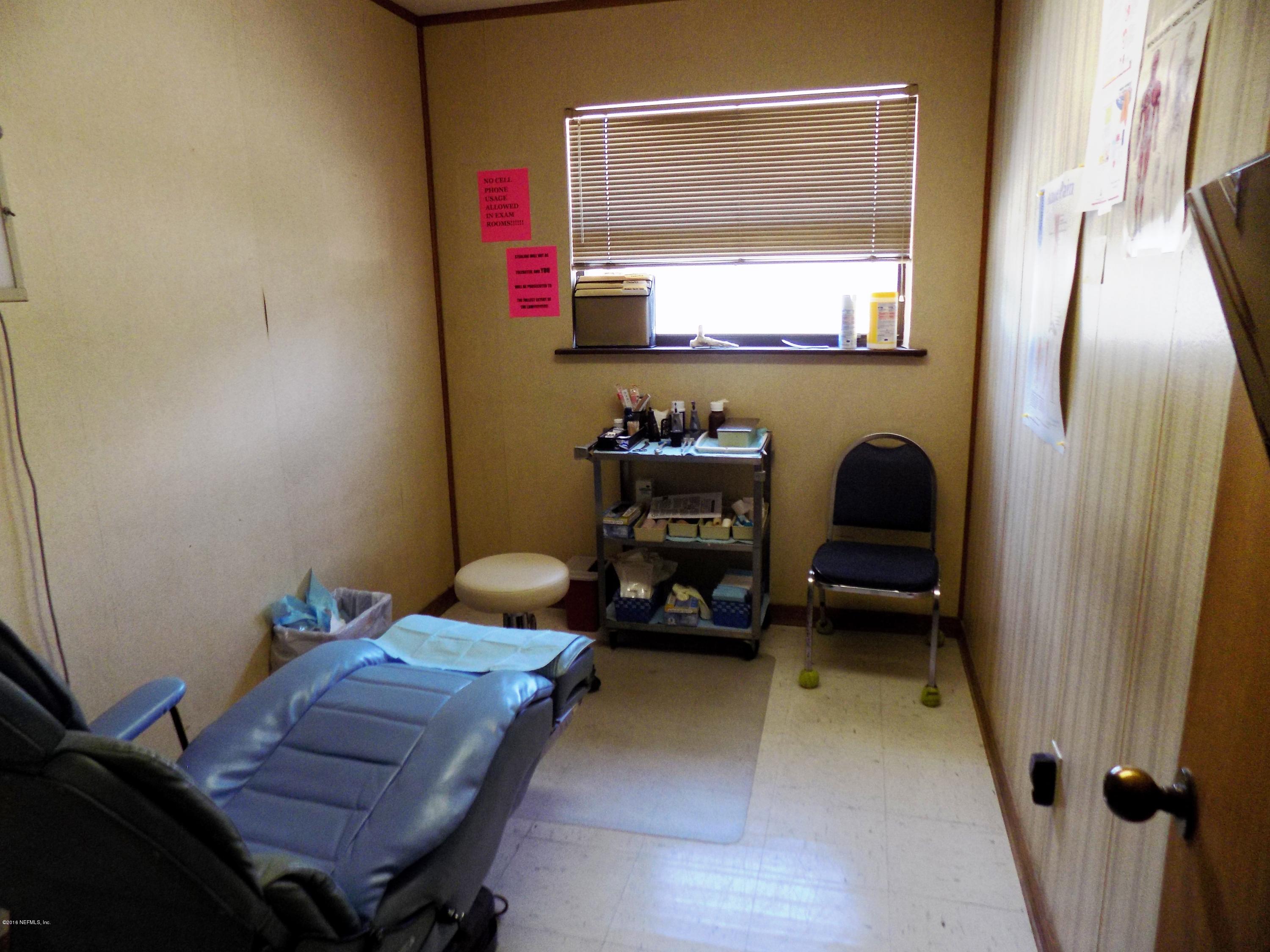 6314-6320 Merrill Road Jacksonville, FL 32277 - Photo 24 of 28 DSCN0663