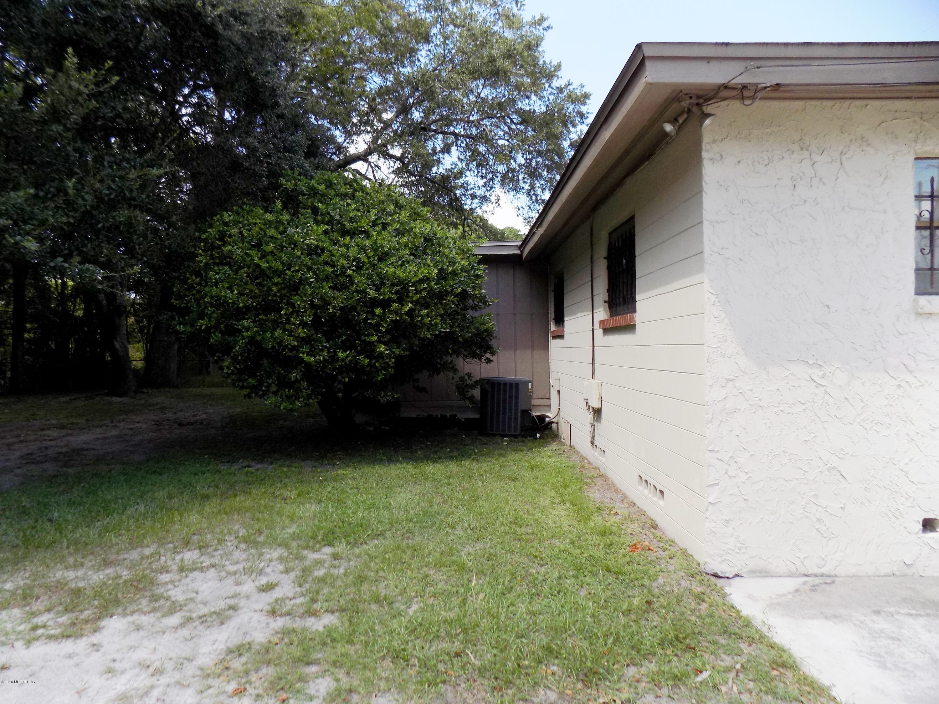 6314-6320 Merrill Road Jacksonville, FL 32277 - Photo 7 of 28 DSCN0644