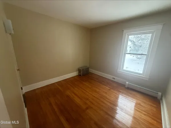 $2,500 | 5 Mockingbird Hill, Colonie, NY 12110