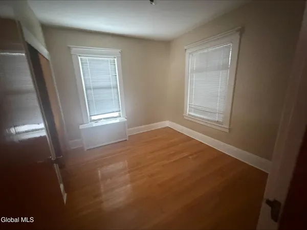 $2,500 | 5 Mockingbird Hill, Colonie, NY 12110