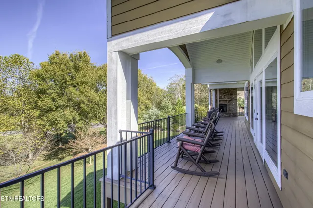 $1,300,000 | 216 Majestic View Drive, Rockwood, TN 37854