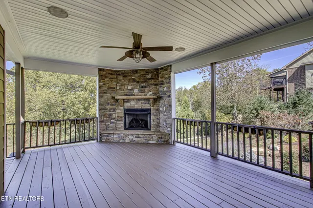 $1,300,000 | 216 Majestic View Drive, Rockwood, TN 37854