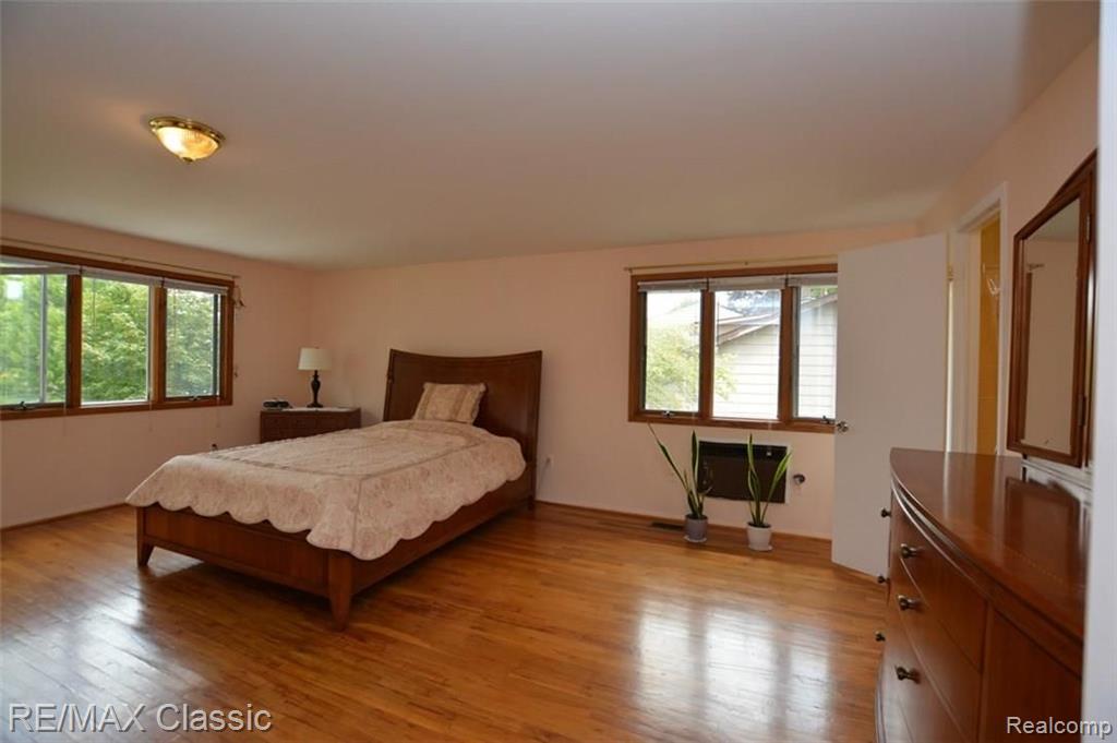 42439 Park Ridge Road Novi, MI 48375 - Photo 20 of 40