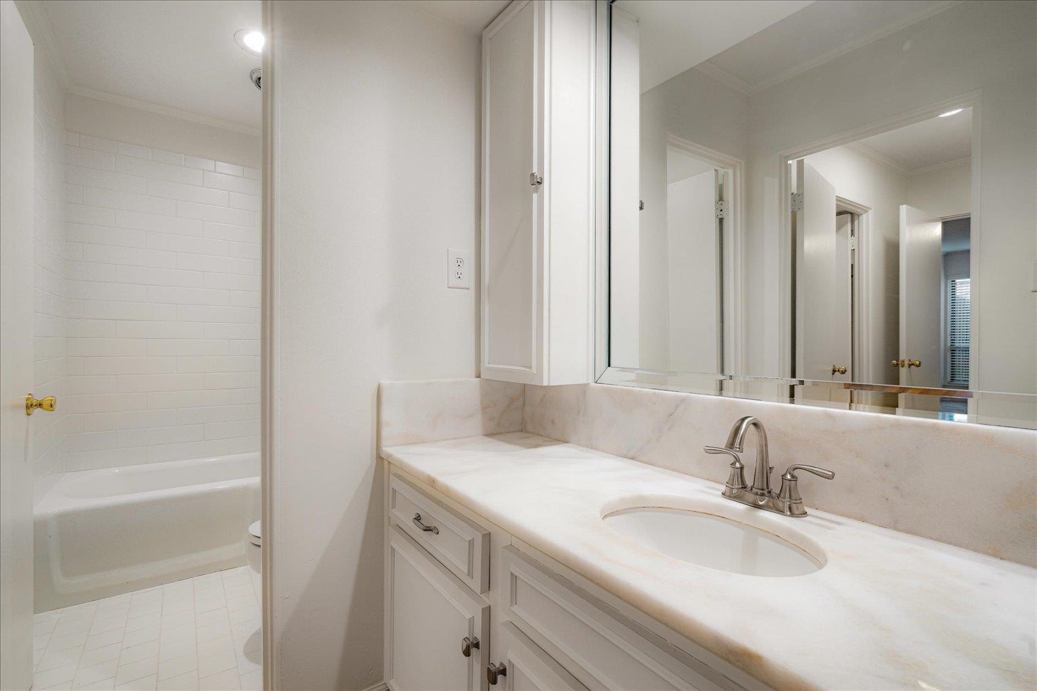 451 South Perkins Road, Unit 4513 Memphis, TN 38117 - Photo 22 of 25 Gallery Image 22