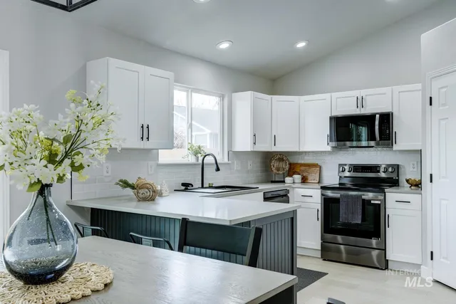 $437,900 | 919 Muirfield Lane, Nampa, ID 83686