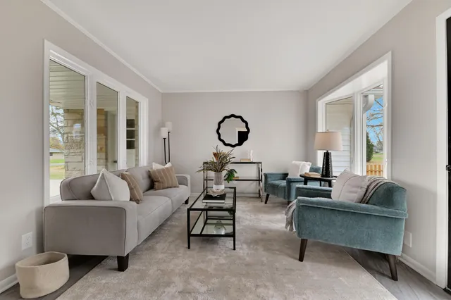 $499,900 | 10039 North Sunnycrest Drive, Mequon, WI 53092