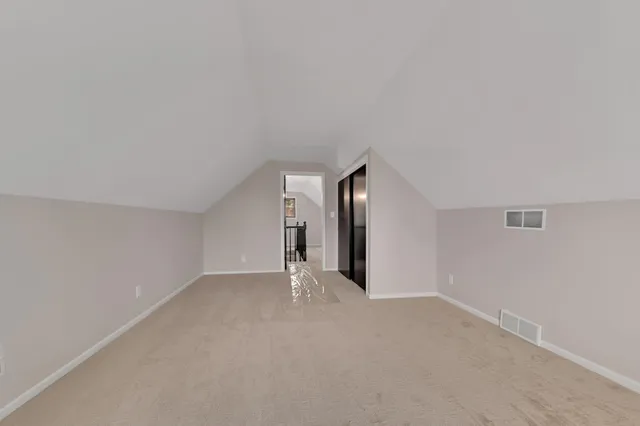 $499,900 | 10039 North Sunnycrest Drive, Mequon, WI 53092