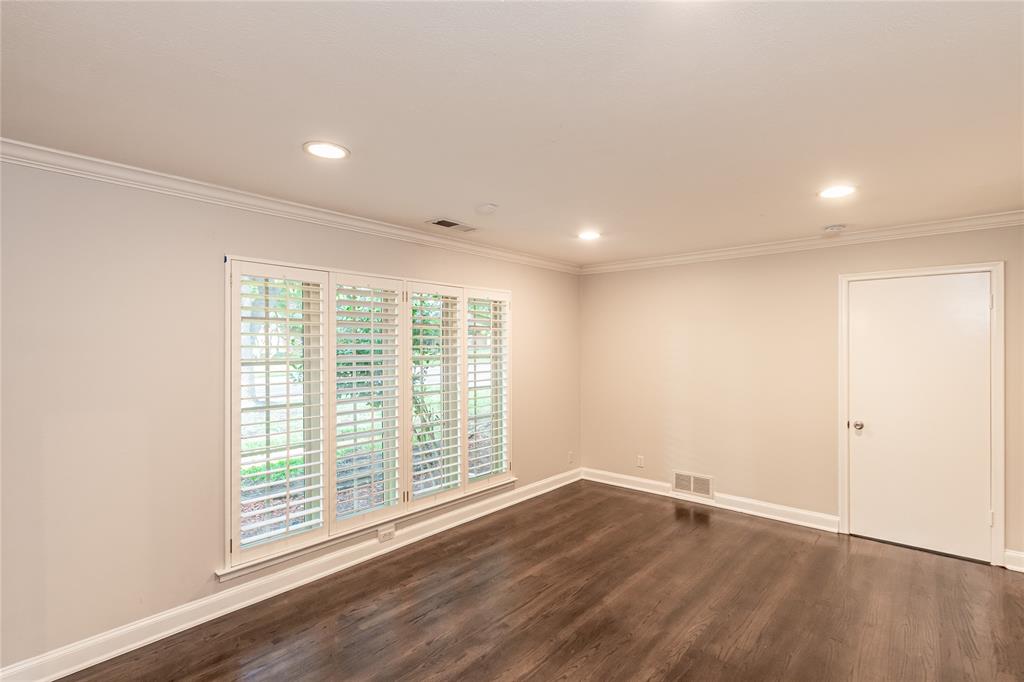 4278 Royal Ridge Drive Dallas, TX 75229 - Photo 5 of 30