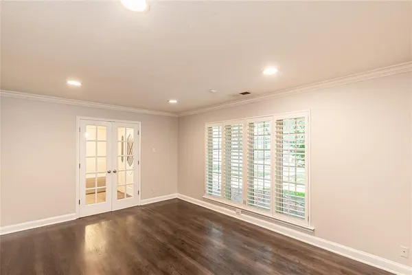 $3,950 | 4278 Royal Ridge Drive, Dallas, TX 75229