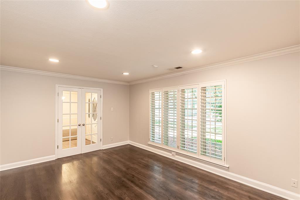 4278 Royal Ridge Drive Dallas, TX 75229 - Photo 6 of 30