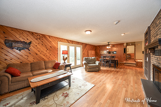 29W251 Wagner Road Naperville, IL 60564 - Photo 11 of 25