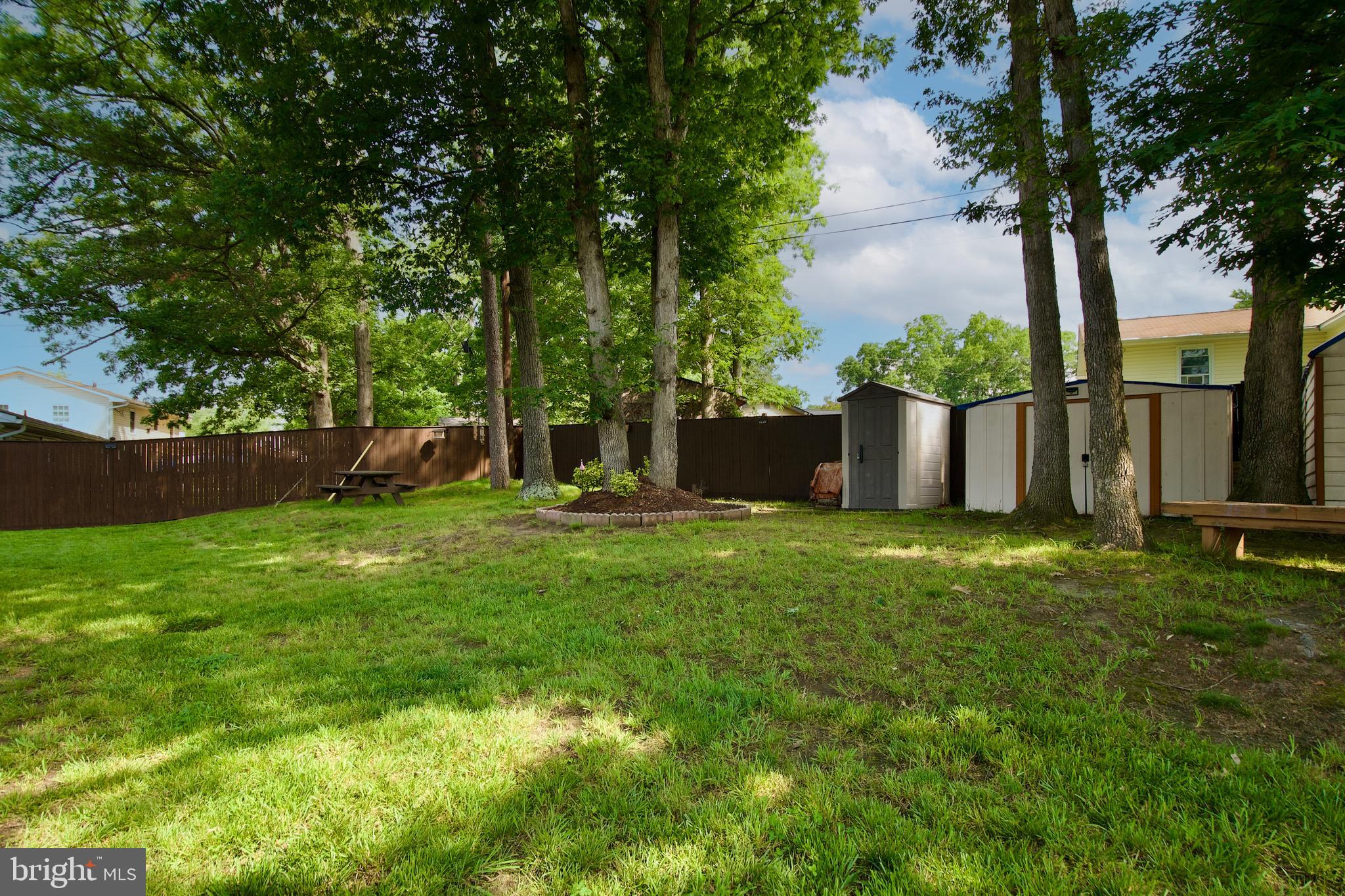 210 Acadia Road Waldorf, MD 20602 - Photo 33 of 39 Back yard