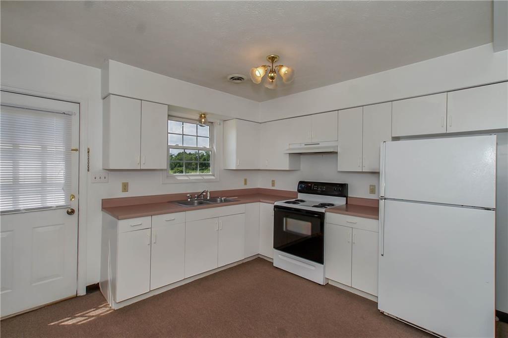 337-343 Balsinger Road Uniontown, PA 15401 - Photo 5 of 12