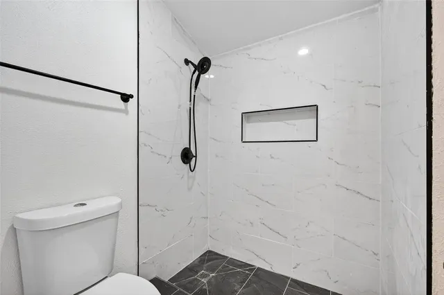 $1,800 | 1401 La Salle Drive, Sherman, TX 75090