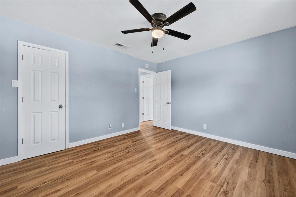 1401 La Salle Drive Sherman, TX 75090 - Photo 19 of 24 wooden floor in an empty room