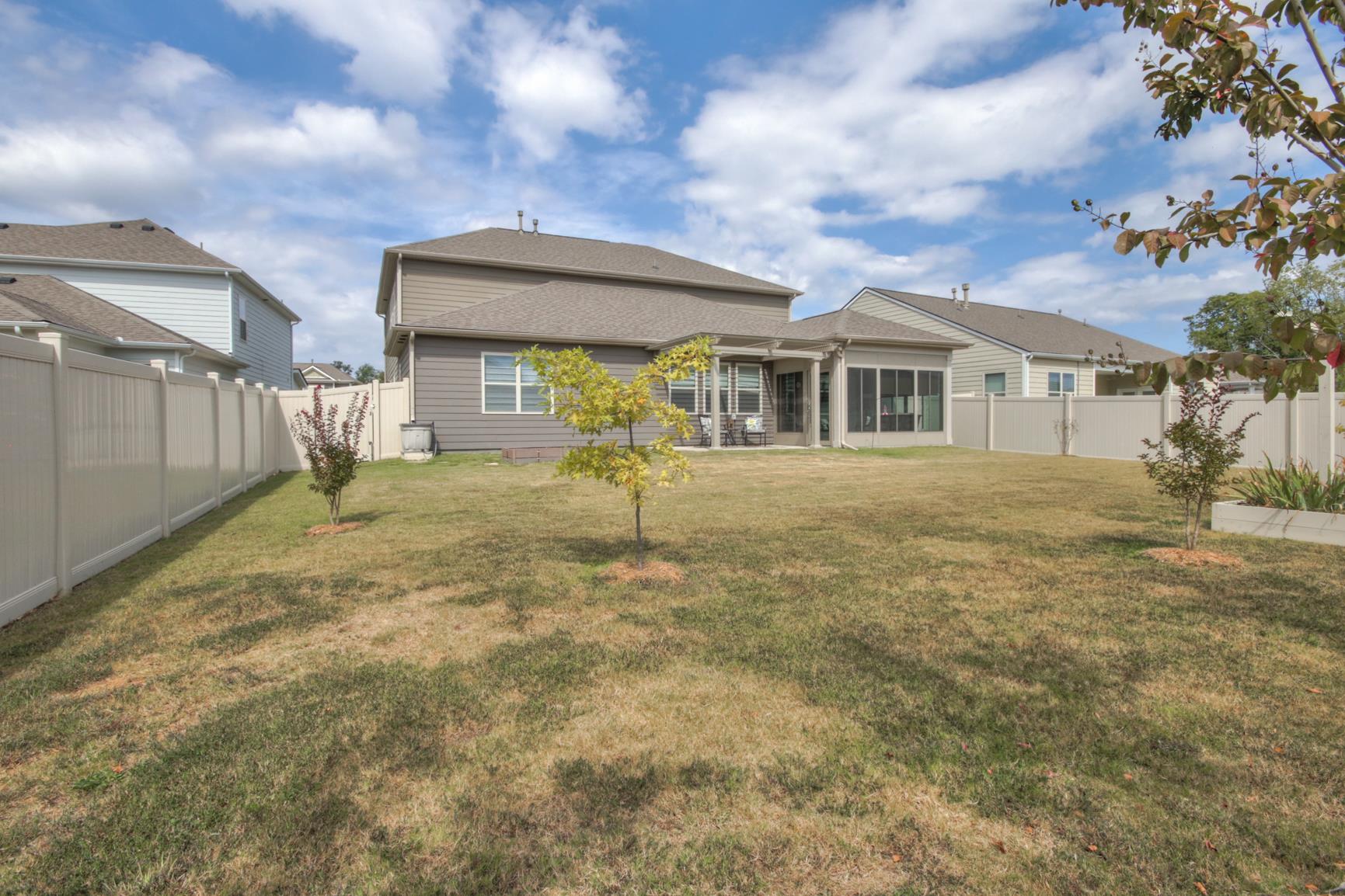 6419 Birchtree Drive Murfreesboro, TN 37128 - Photo 18 of 19 Privacy fenced back yard.