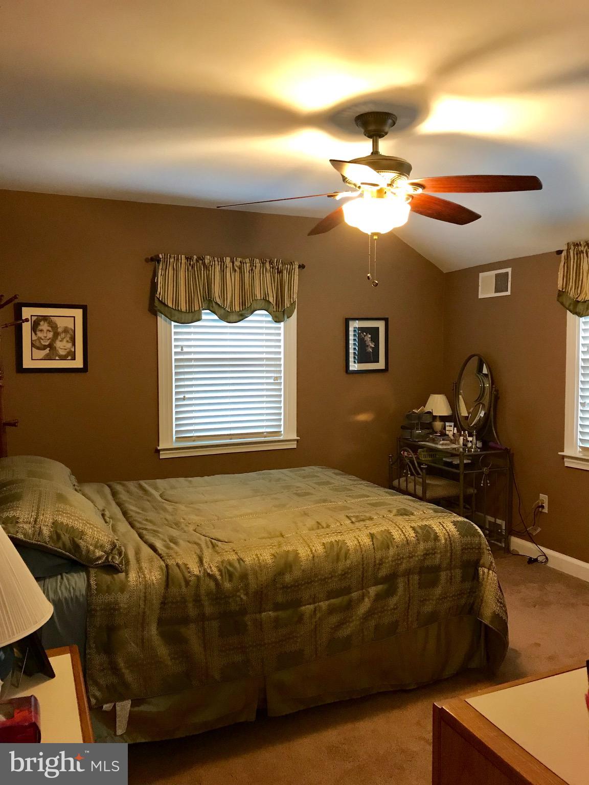 229 Signal Road Drexel Hill, PA 19026 - Photo 16 of 31