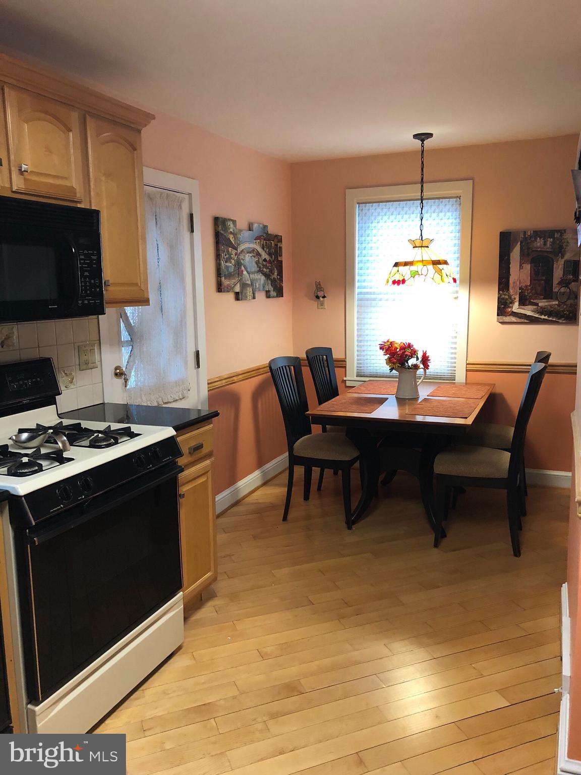 229 Signal Road Drexel Hill, PA 19026 - Photo 7 of 31