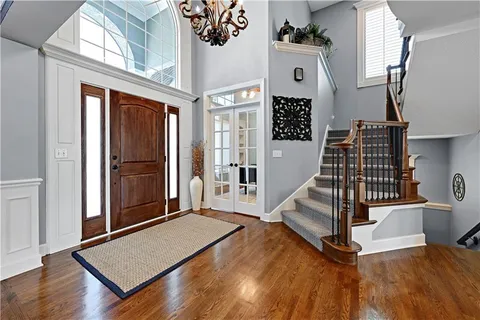$849,900 | 5013 West 150th Street, Leawood, KS 66224