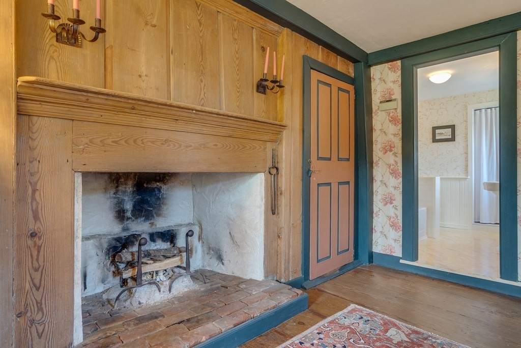 83 Whitney Road Harvard, MA 01451 - Photo 33 of 41 a area with furniture and a window