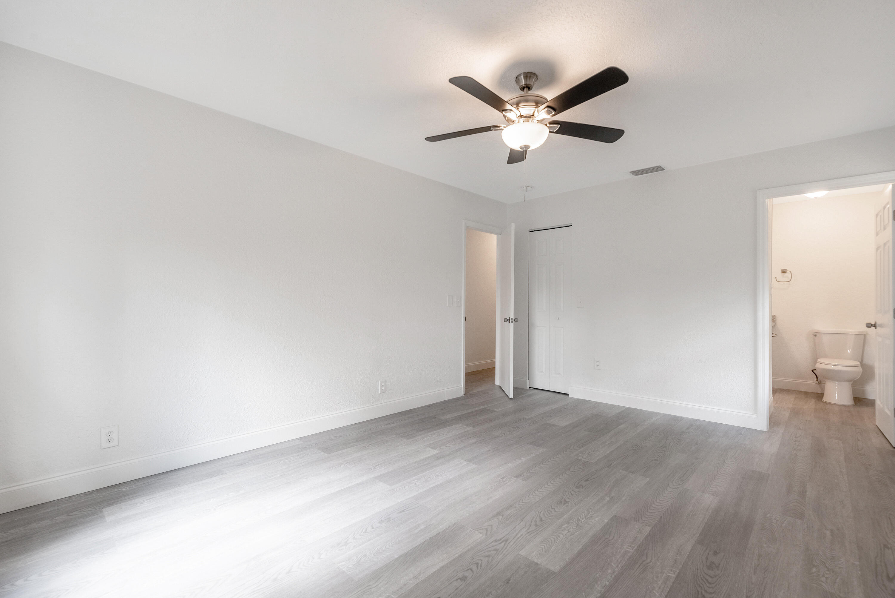 1523 West C Road Loxahatchee Groves, FL 33470 - Photo 25 of 57 1523WestCRd-27