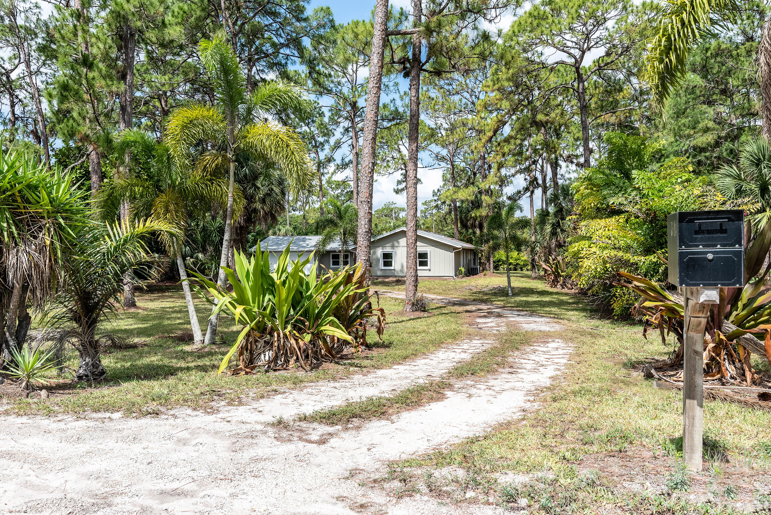 1523 West C Road Loxahatchee Groves, FL 33470 - Photo 44 of 57 1523WestCRd-44