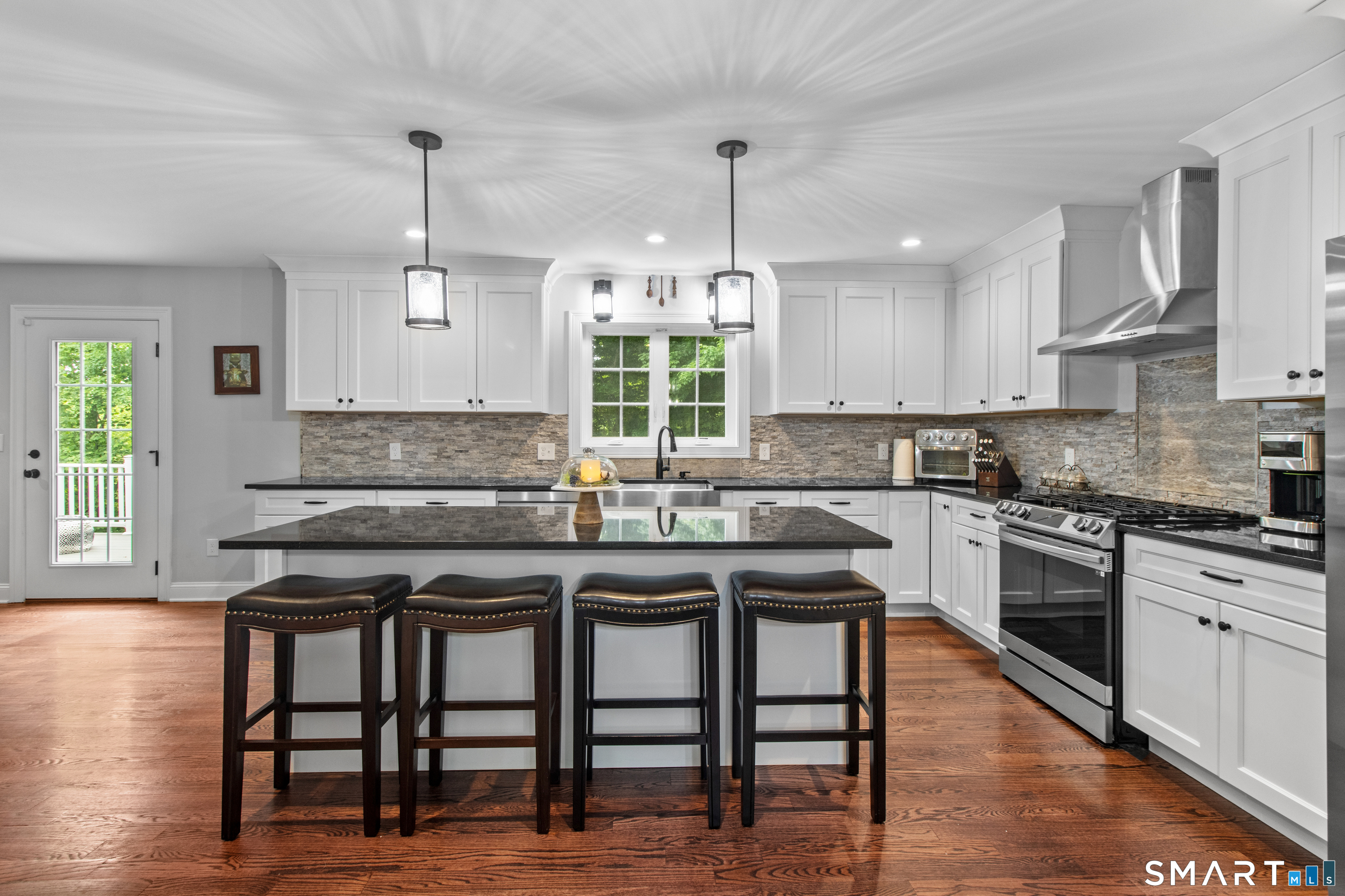 86 Summit Road Prospect, CT 06712 - Photo 4 of 31