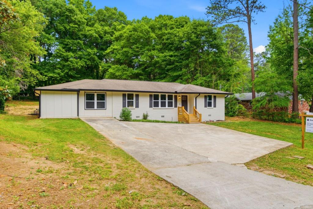 4200 Pinetree Drive Powder Springs, GA 30127 - Photo 3 of 37