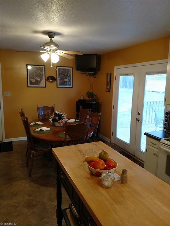129 Pine View Road Eden, NC 27288 - Photo 8 of 19 Gallery Image 8