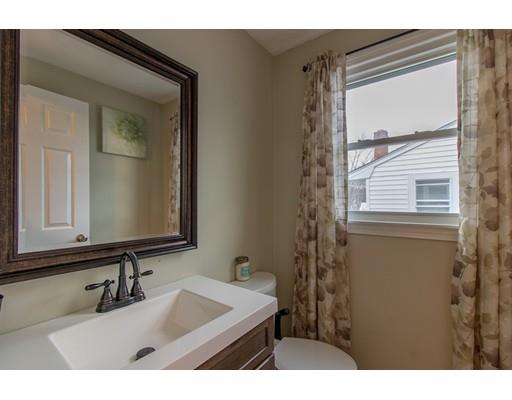 160 Kingsley Road Hull, MA 02045 - Photo 8 of 30 Gallery Image 8
