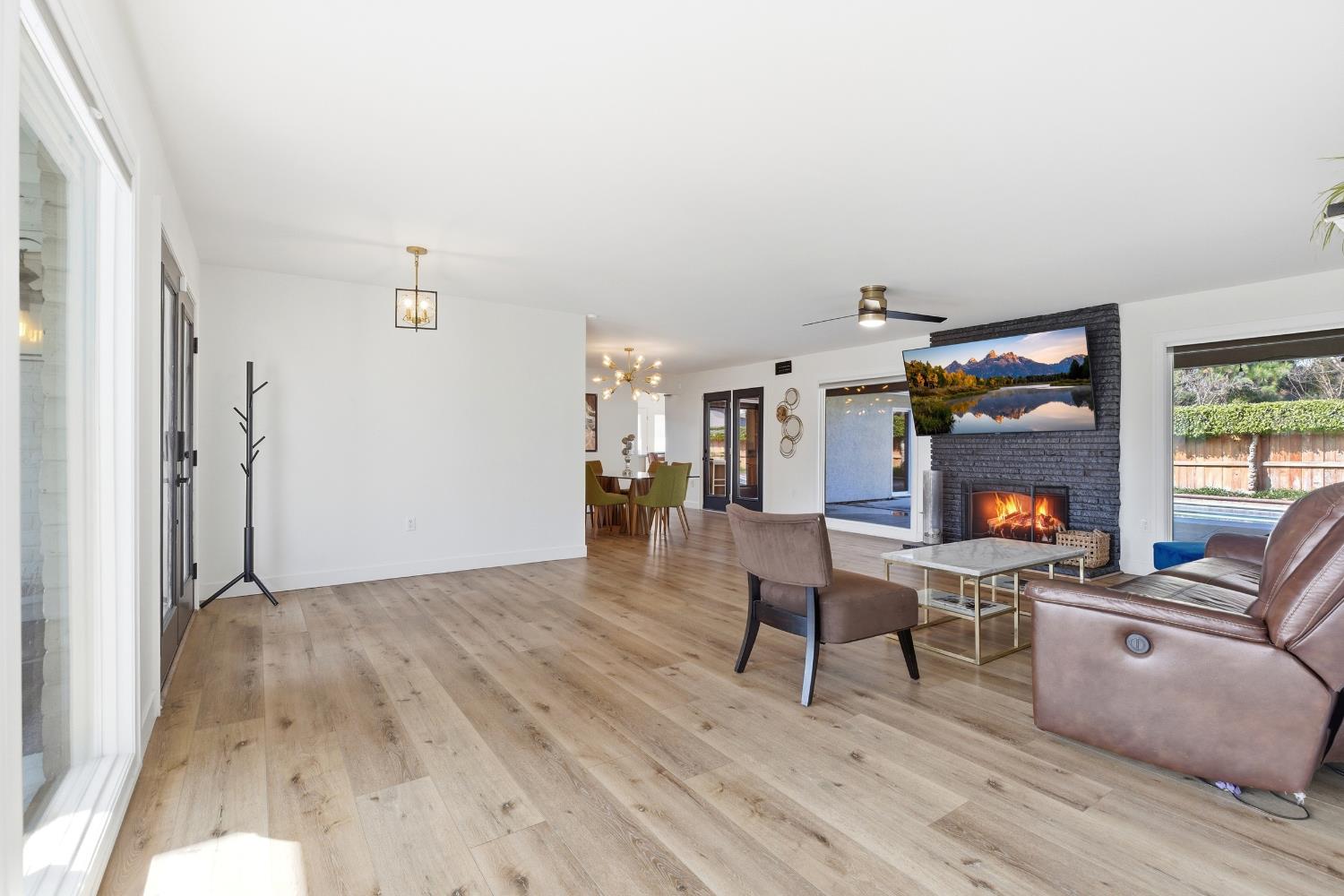 16227 Spring Creek Drive Ripon, CA 95366 - Photo 8 of 39