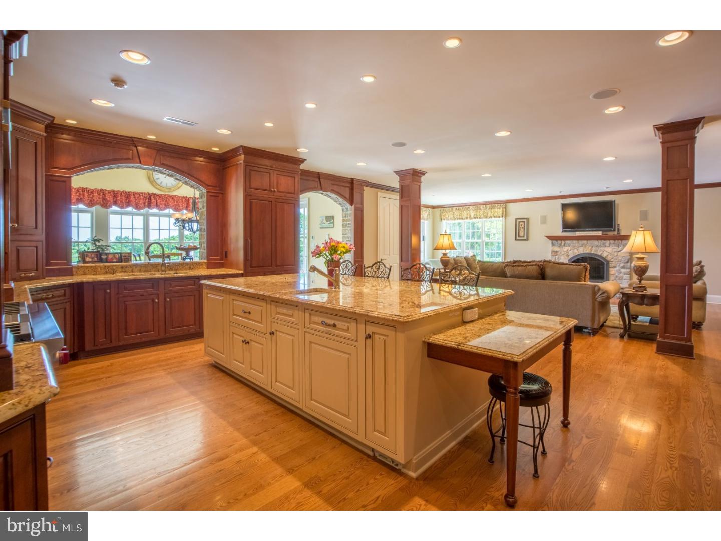 17 Stonebridge Crossing Road Newtown, PA 18940 - Photo 11 of 25 Kitchen