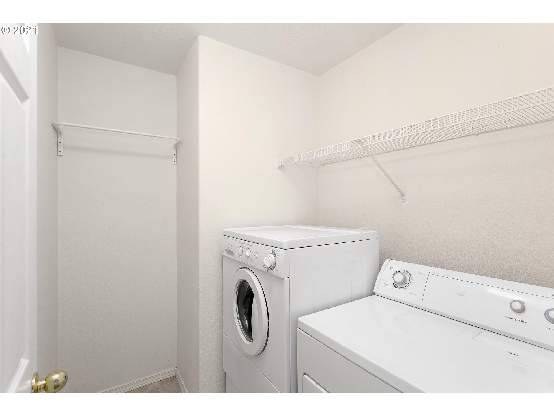 18220 Southwest Strathmoor Street Beaverton, OR 97007 - Photo 19 of 24 Gallery Image 19