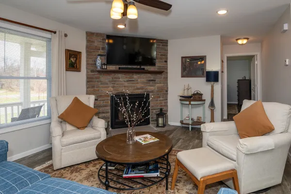$499,900 | 50306 Pleasant Street, Dowagiac, MI 49047