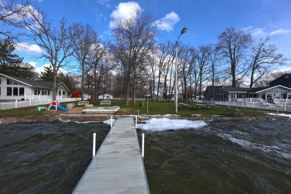 $499,900 | 50306 Pleasant Street, Dowagiac, MI 49047