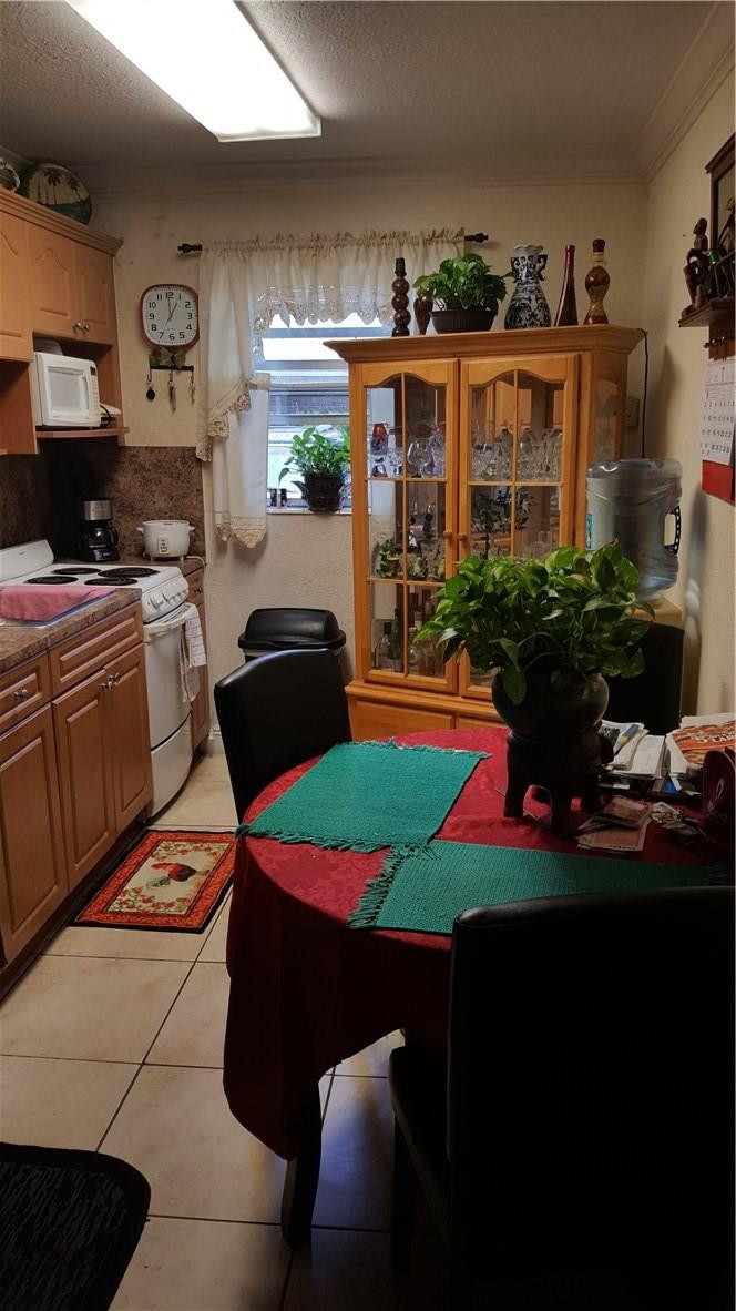 605 West 68th Street, Unit 12A Hialeah, FL 33014 - Photo 2 of 13 Photo 2