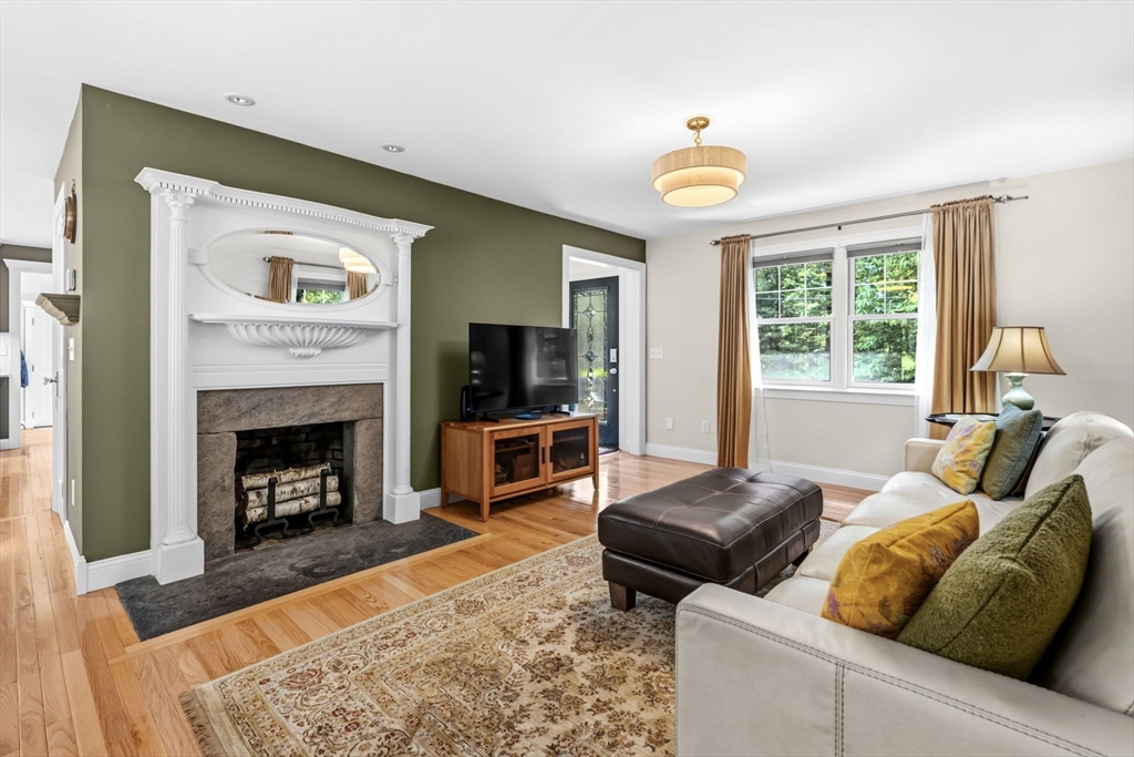 33 Rattle Hill Road Southampton, MA 01073 - Photo 19 of 42