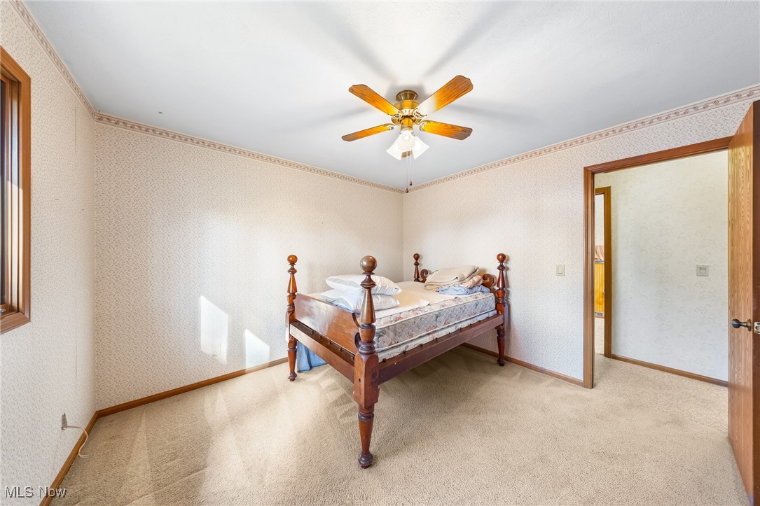 6623 Springdale Road Cleveland, OH 44130 - Photo 21 of 38