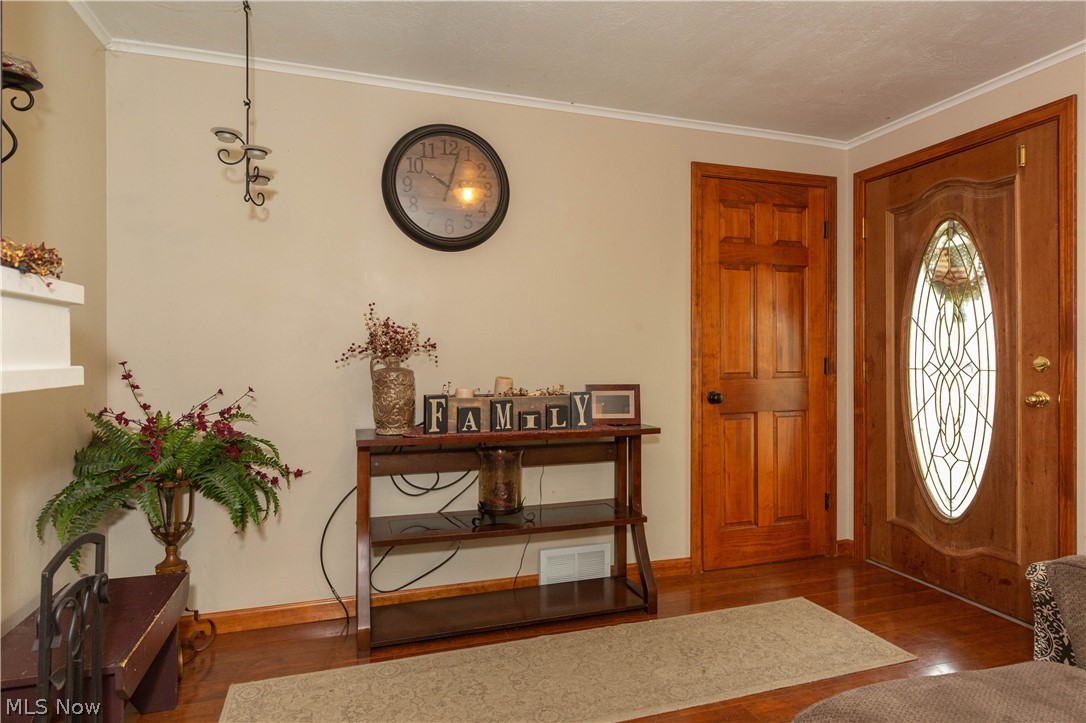 2008 Tryon Road Ashtabula, OH 44004 - Photo 2 of 30