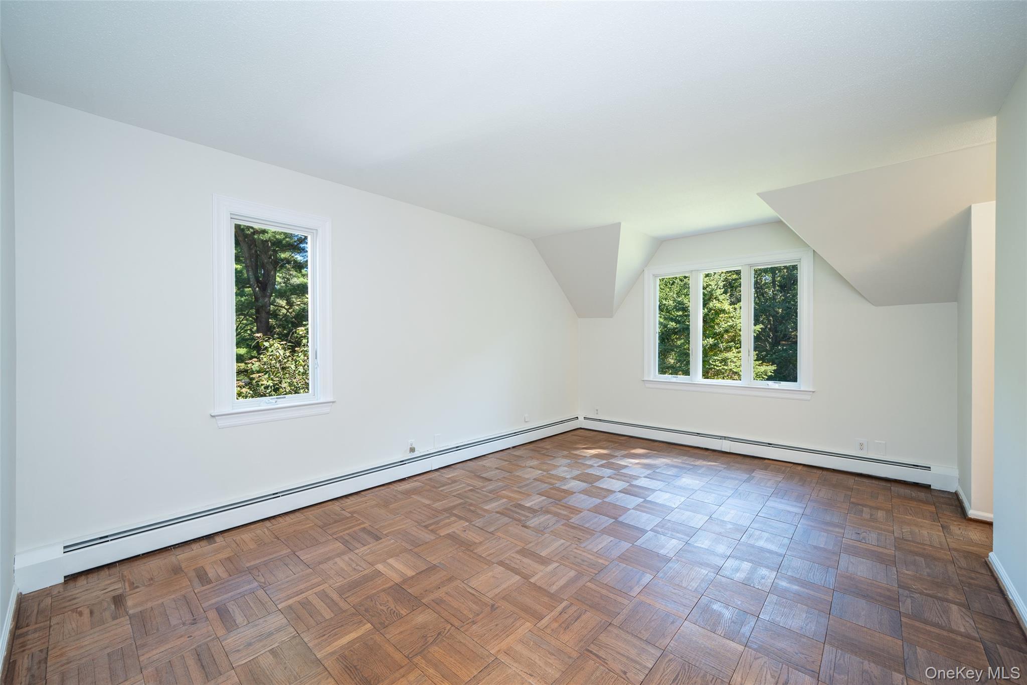 10 Grove Mews Chappaqua, NY 10514 - Photo 9 of 22