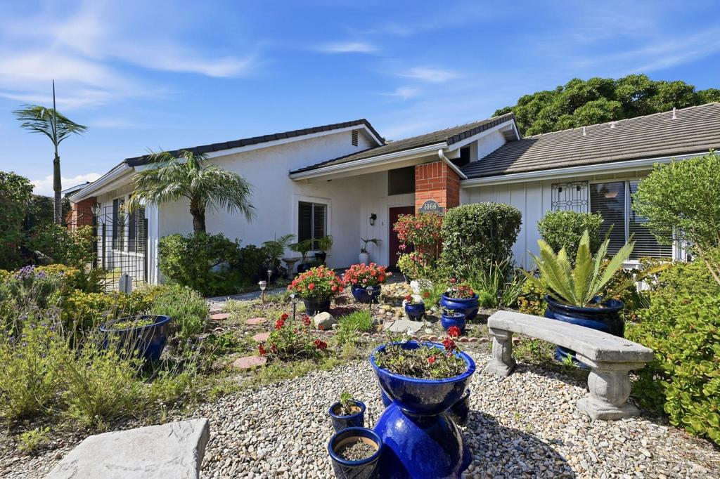 1066 Guildford Court Encinitas, CA 92024 - Photo 5 of 59