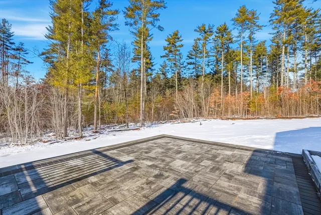 $1,500,000 | 6 Sawmill Brook Lane, Upton, MA 01568