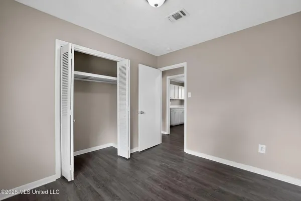 $94,900 | 117 James Monroe Place, Jackson, MS 39213