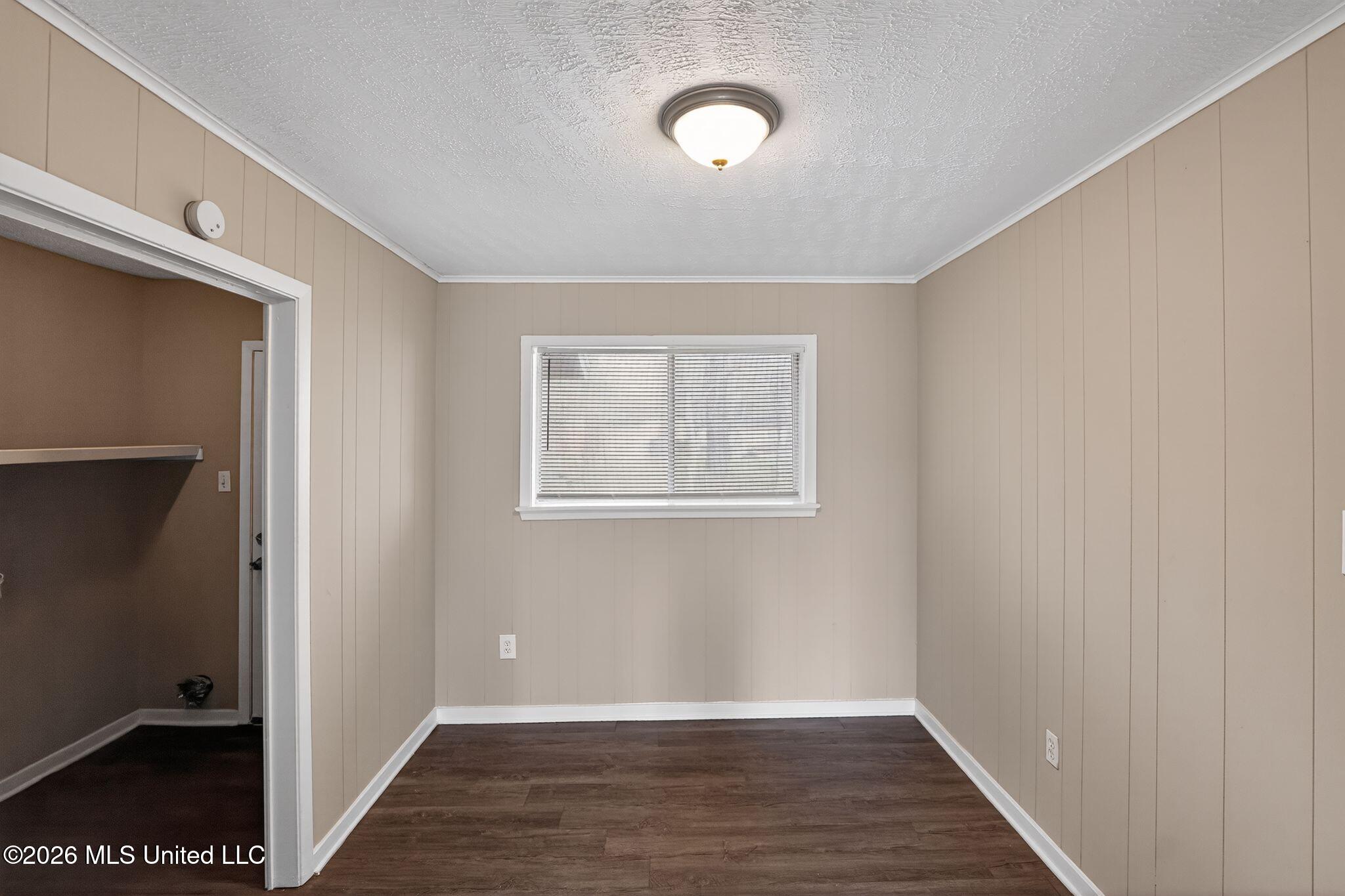 117 James Monroe Place Jackson, MS 39213 - Photo 10 of 32 10_117_James_Monroe_Pl_Jackson_MS_39213-